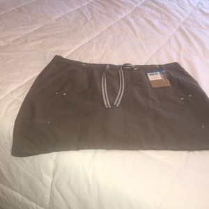 Skort size large